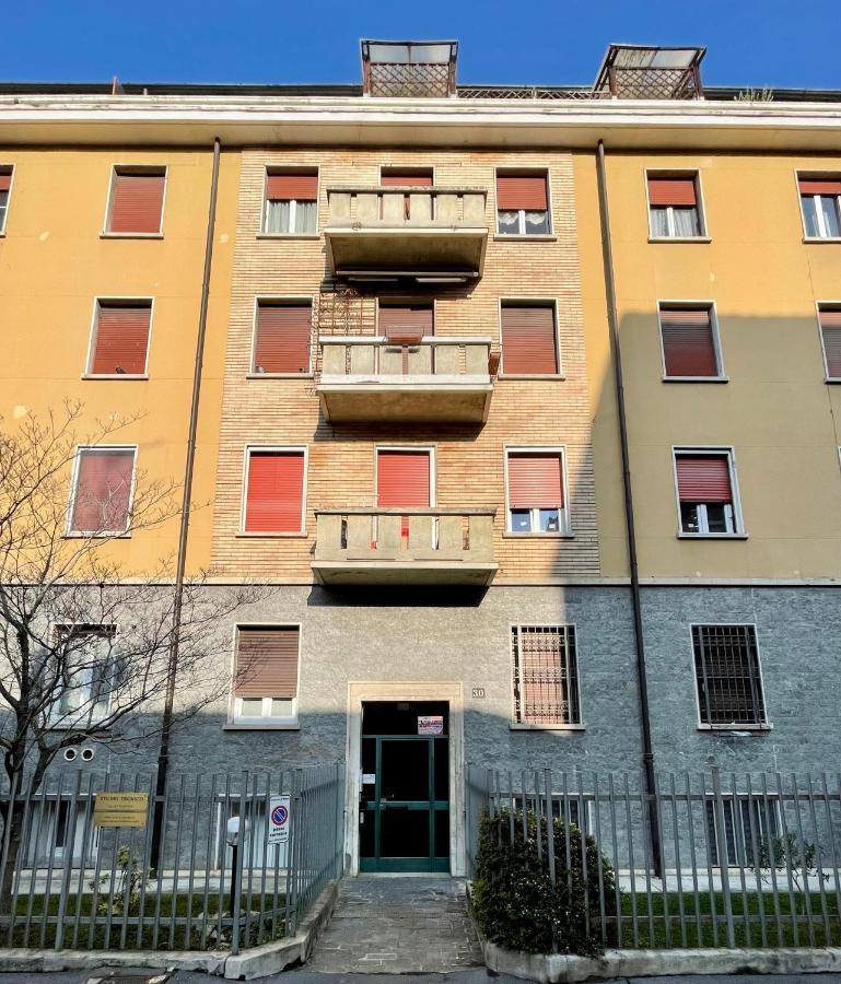 Apartmán Homiesam - Yellow Dream & City Life Milán Exteriér fotografie