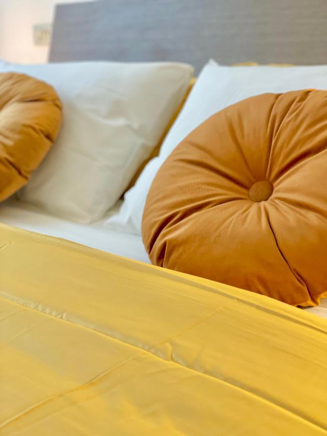 Apartmán Homiesam - Yellow Dream & City Life Milán Exteriér fotografie